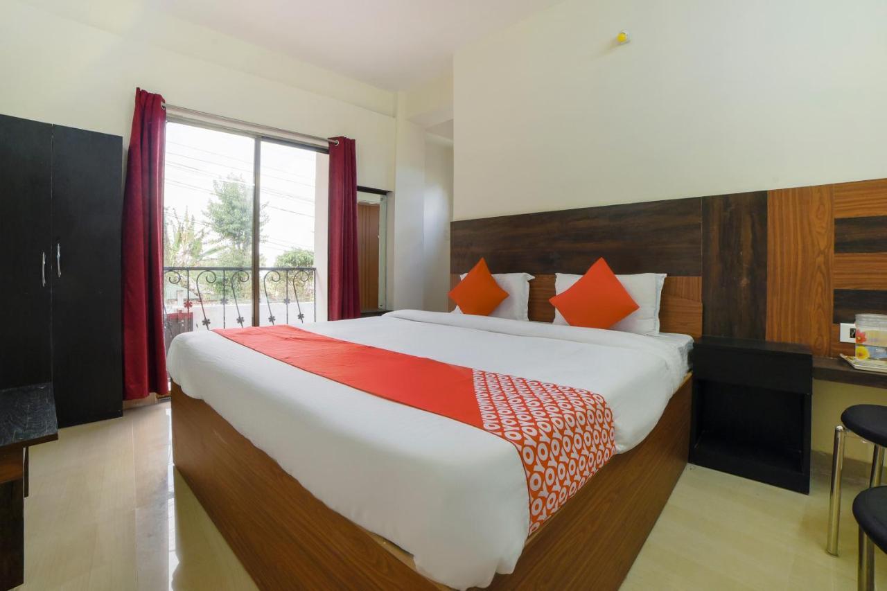 Oyo 40726 Classic Guest House Shillong Esterno foto