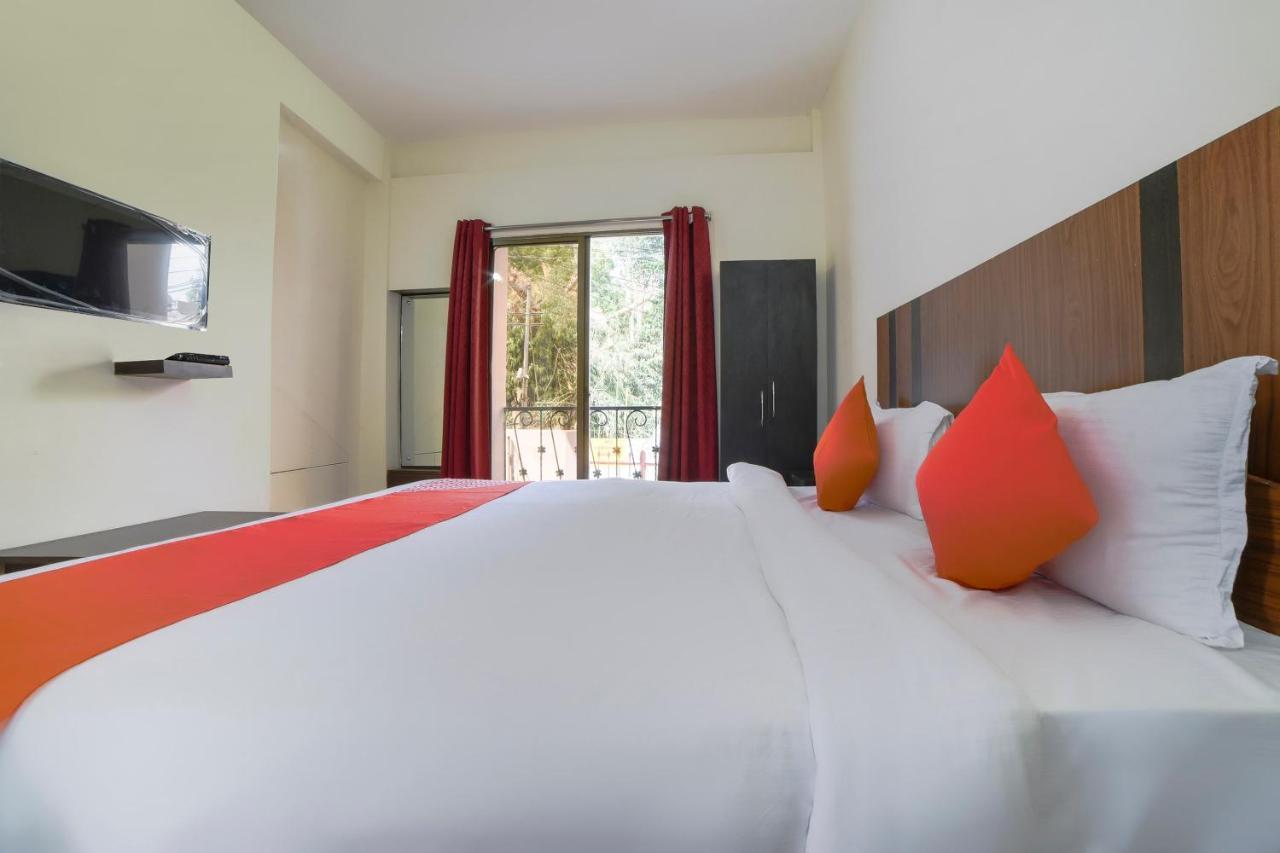 Oyo 40726 Classic Guest House Shillong Esterno foto