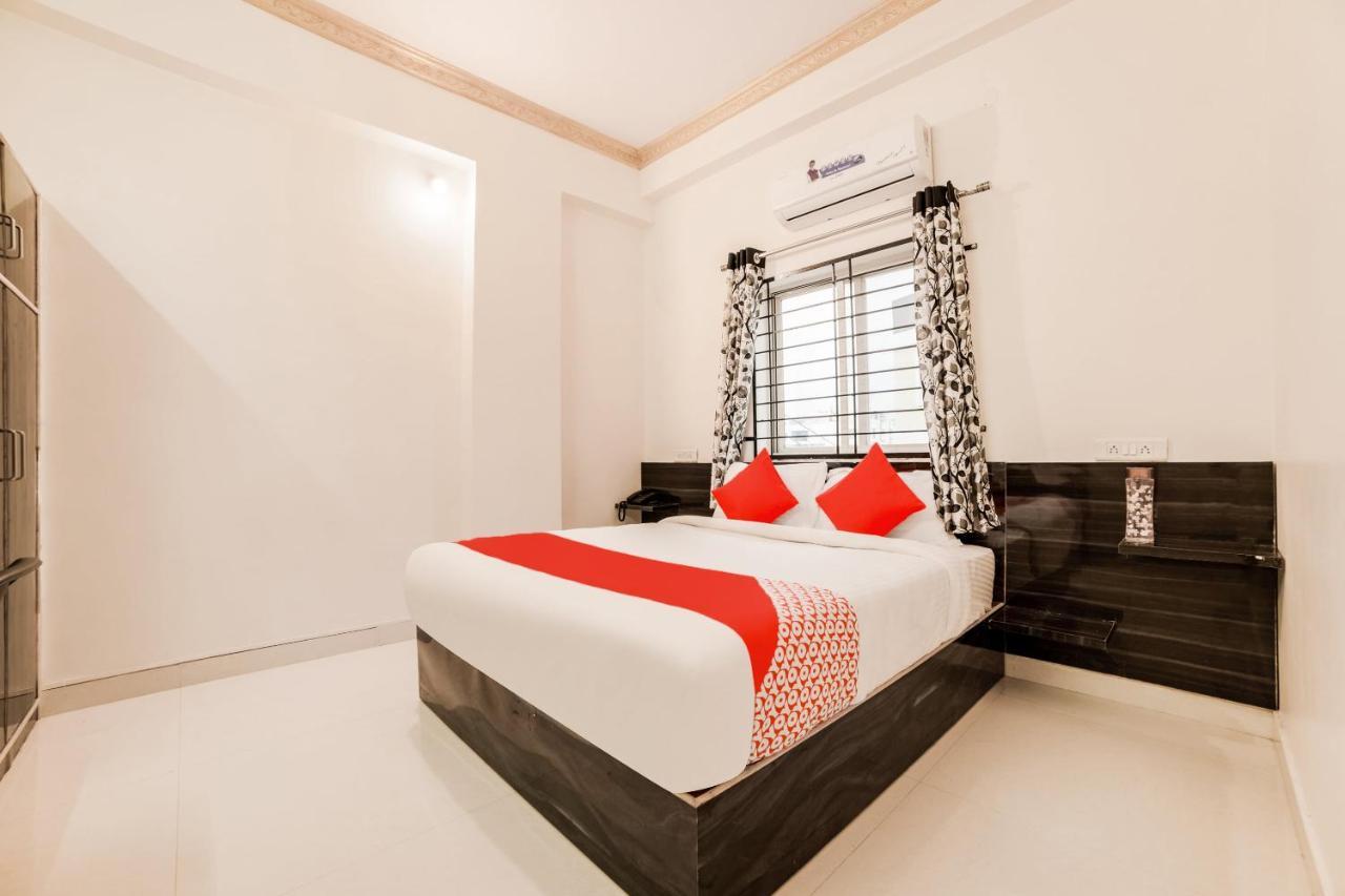 Oyo 40726 Classic Guest House Shillong Esterno foto