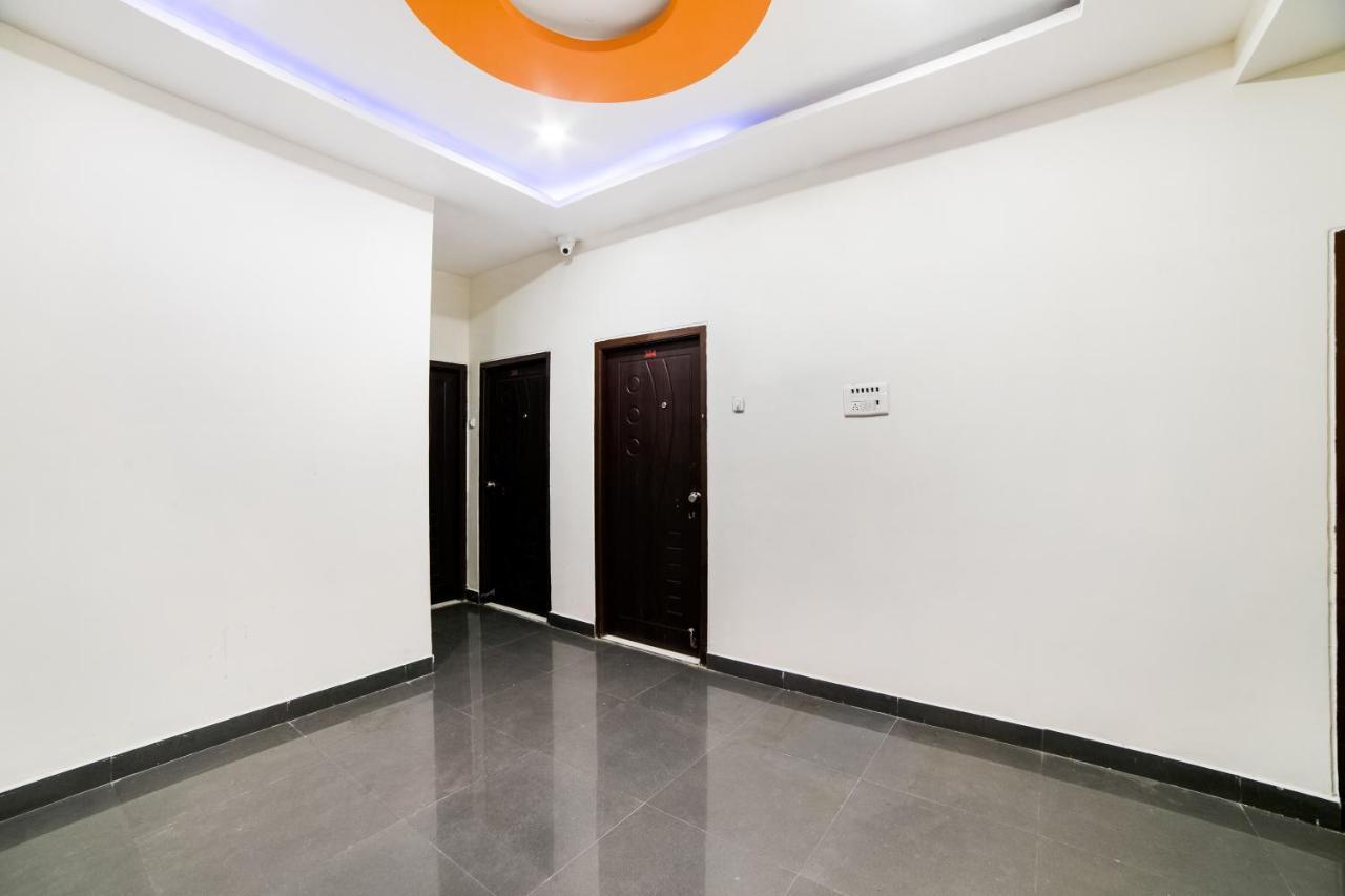 Oyo 40726 Classic Guest House Shillong Esterno foto